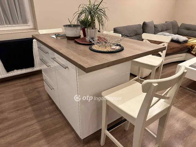 Eladó lakás Eger 58 nm