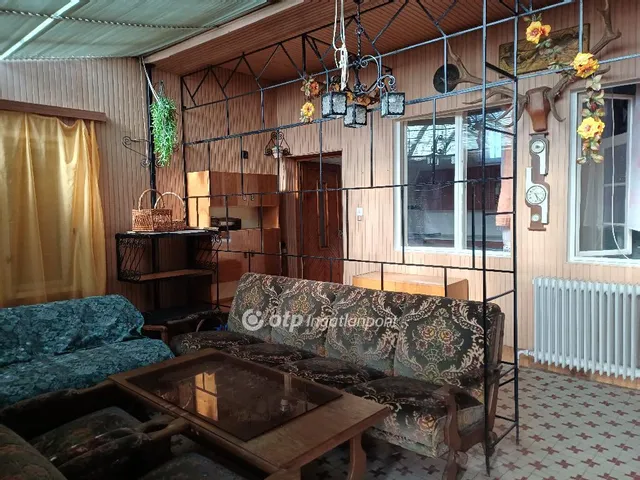 Eladó ház Kompolt 150 nm