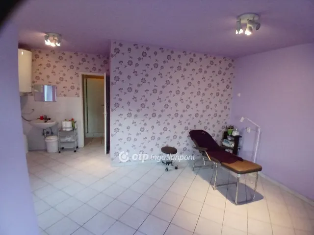 Eladó ház Karácsond 111 nm