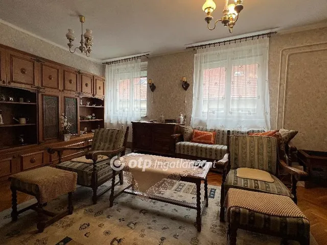 Eladó lakás Eger 75 nm