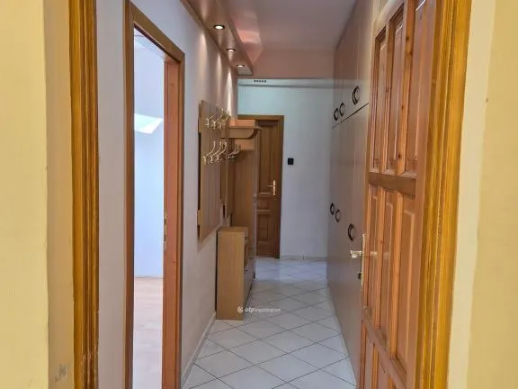 Eladó lakás Eger 76 nm