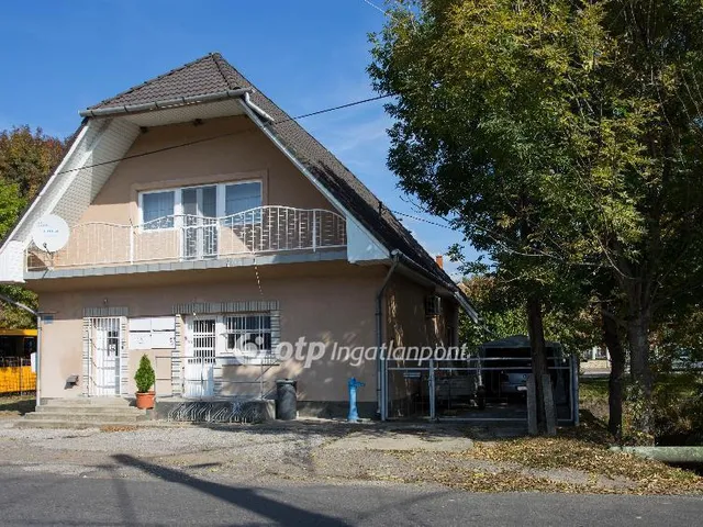 Eladó ház Szűcsi 212 nm