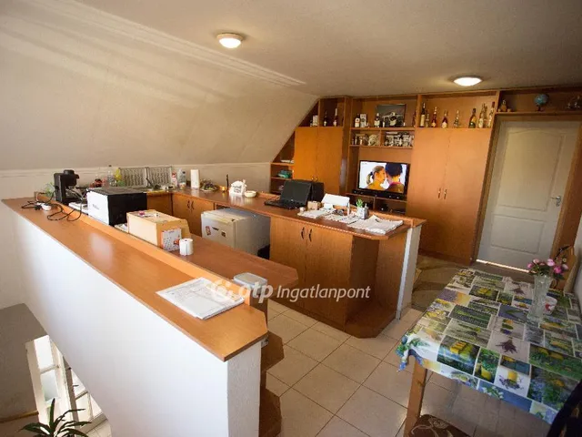 Eladó ház Szűcsi 212 nm