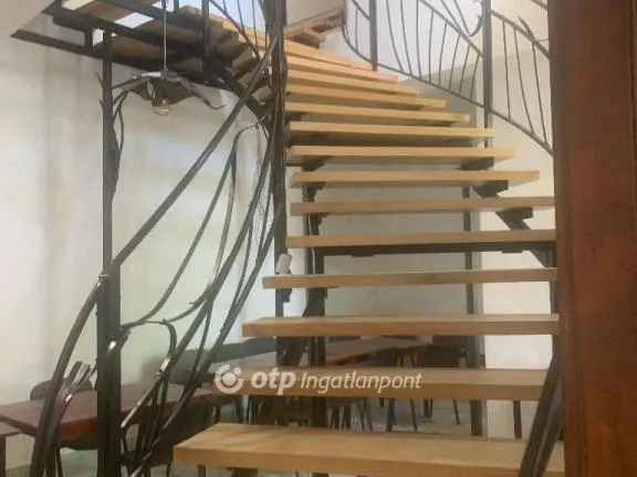 Eladó kereskedelmi és ipari ingatlan Eger 250 nm