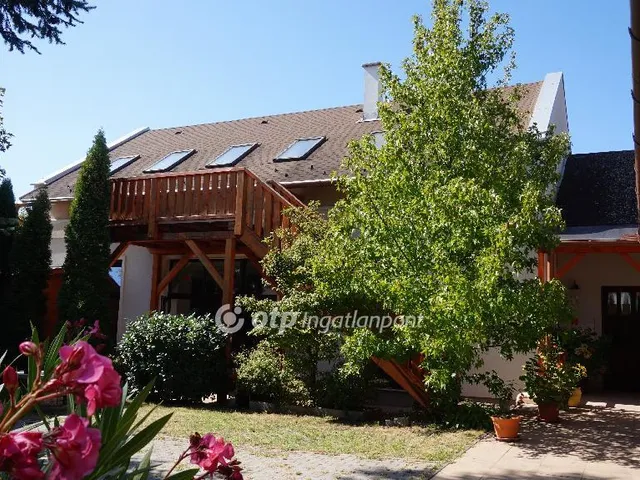 Eladó kereskedelmi és ipari ingatlan Gyöngyös 440 nm