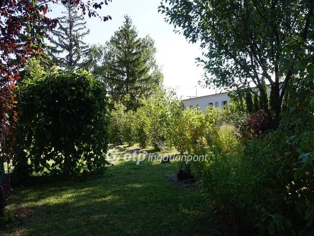 Eladó kereskedelmi és ipari ingatlan Gyöngyös 440 nm