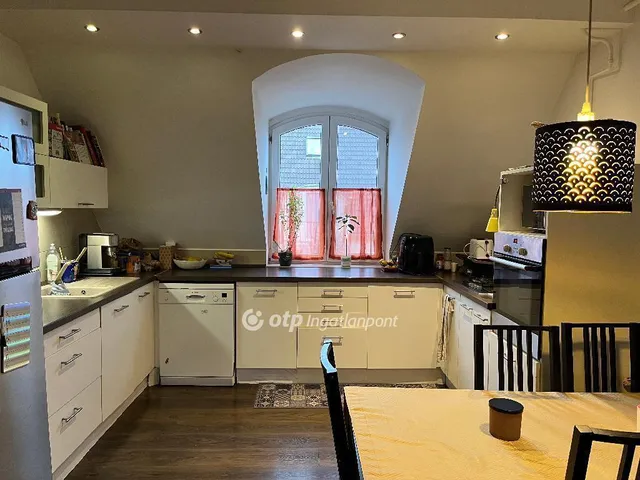 Eladó lakás Eger 135 nm