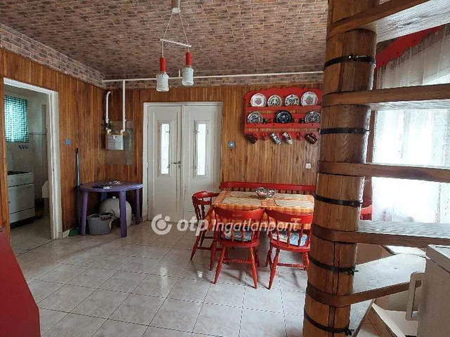 Eladó üdülő és hétvégi ház Mezőkövesd 74 nm