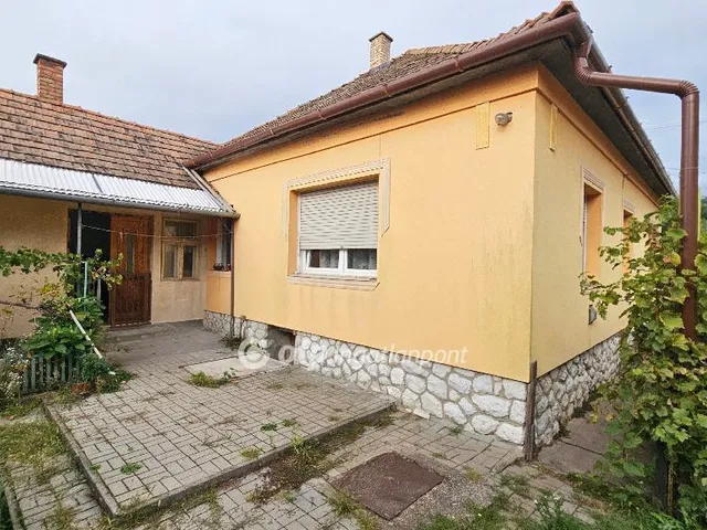 Eladó ház Kerecsend 117 nm