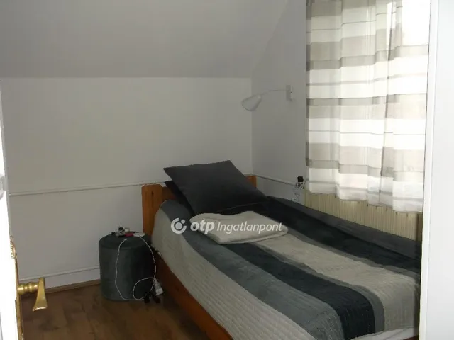 Eladó ház Abasár 210 nm