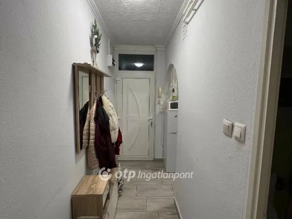 Eladó lakás Hatvan 31 nm