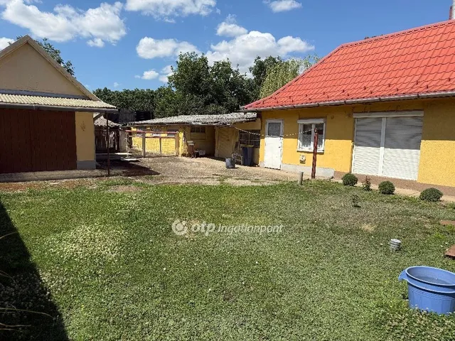 Eladó ház Vámosgyörk 120 nm