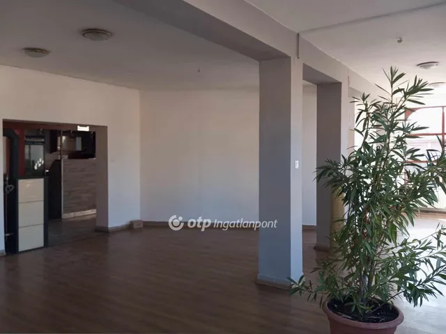 Eladó ház Egerszalók 330 nm