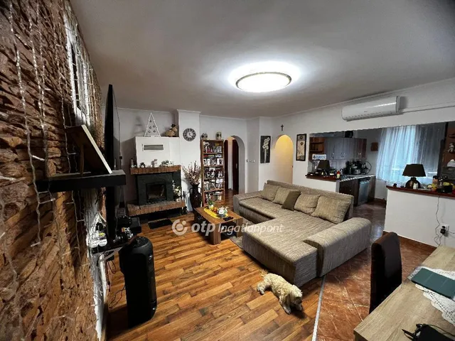 Eladó ház Demjén 196 nm