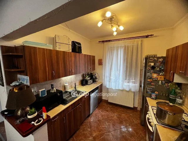 Eladó ház Demjén 196 nm