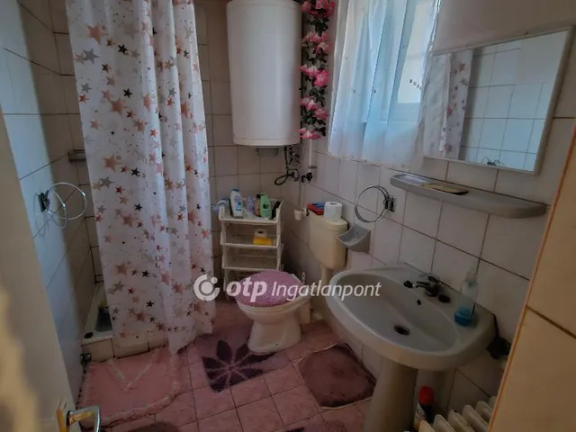 Eladó ház Szihalom 77 nm