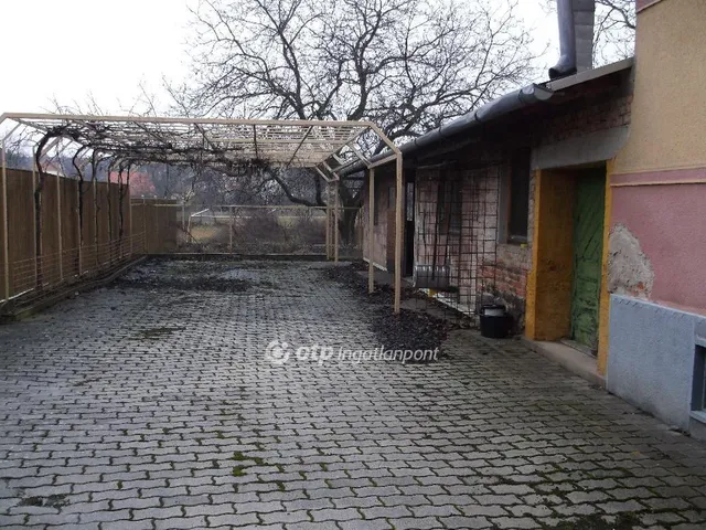 Eladó ház Nagyréde 87 nm