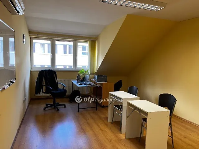 Kiadó kereskedelmi és ipari ingatlan Eger 26 nm