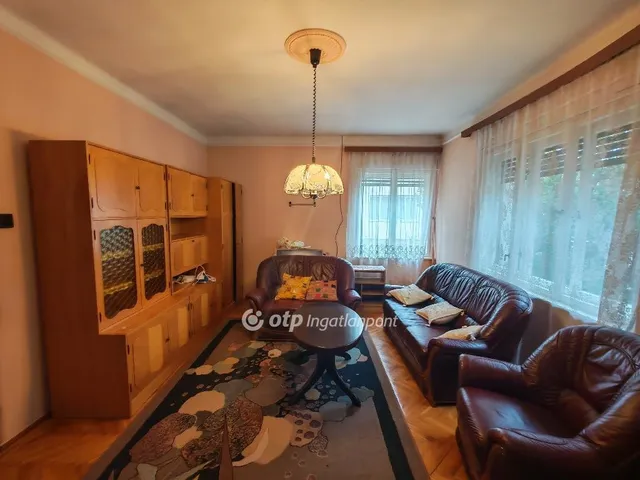 Eladó ház Vác 92 nm