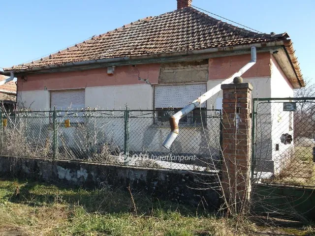 Eladó ház Atkár 50 nm