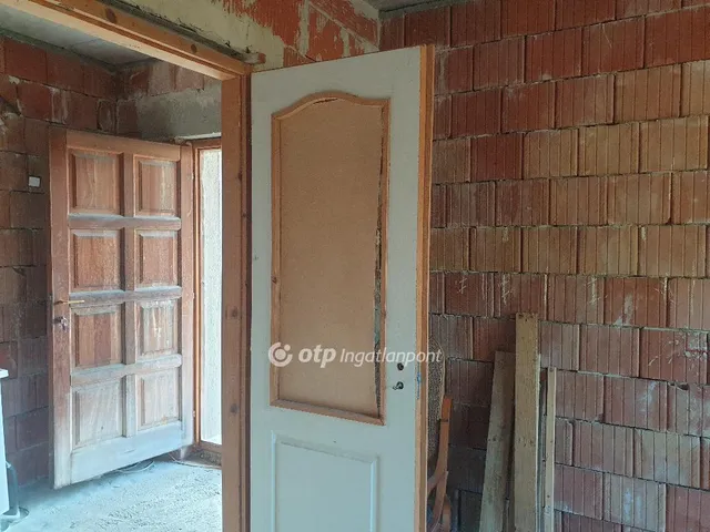 Eladó ház Kerepes 160 nm