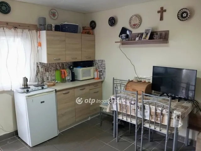 Eladó üdülő és hétvégi ház Eger 28 nm