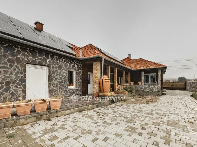 Eladó ház Nagytálya 111 nm