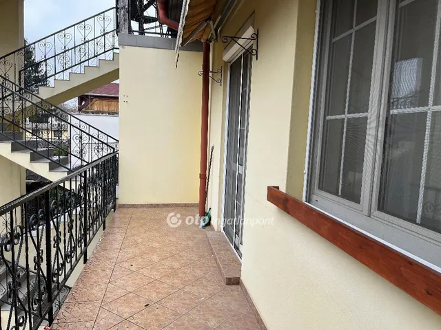 Eladó lakás Eger 94 nm