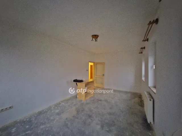 Eladó lakás Eger 70 nm