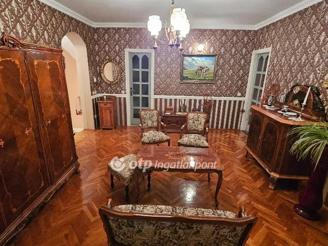 Eladó ház Eger 185 nm