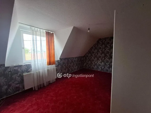 Eladó ház Eger, Hajdúhegy 378 nm