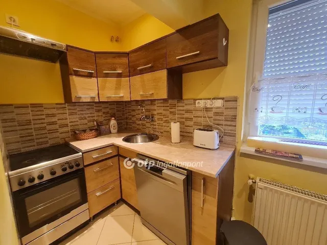 Eladó ház Maklár 162 nm