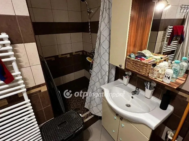 Eladó lakás Eger 74 nm