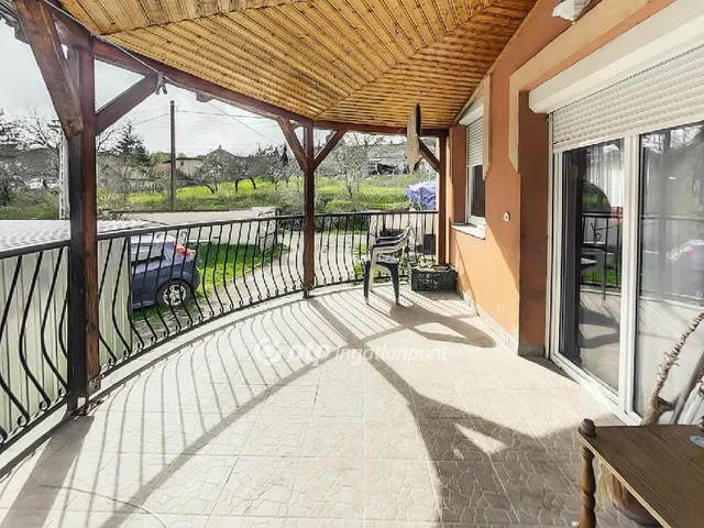 Eladó ház Kisnána 140 nm