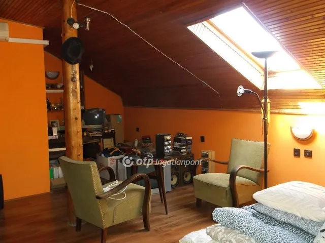 Eladó ház Gyöngyös 174 nm