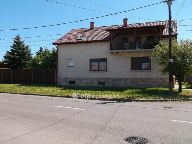 Eladó ház Gyöngyös 174 nm