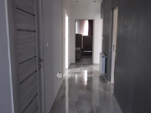 Eladó ház Gyöngyös 182 nm