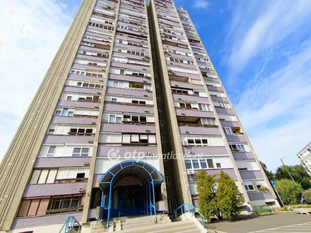 Eladó lakás Gyöngyös 71 nm