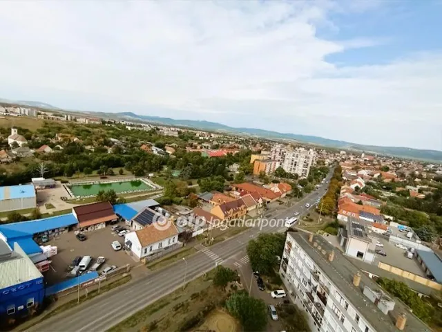 Eladó lakás Gyöngyös 71 nm