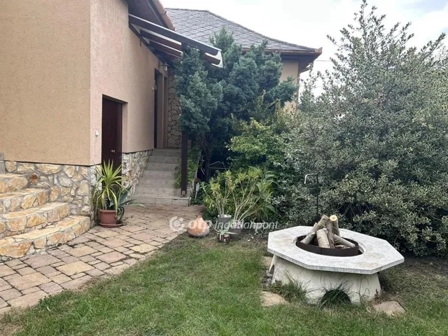 Eladó ház Gyöngyös 106 nm