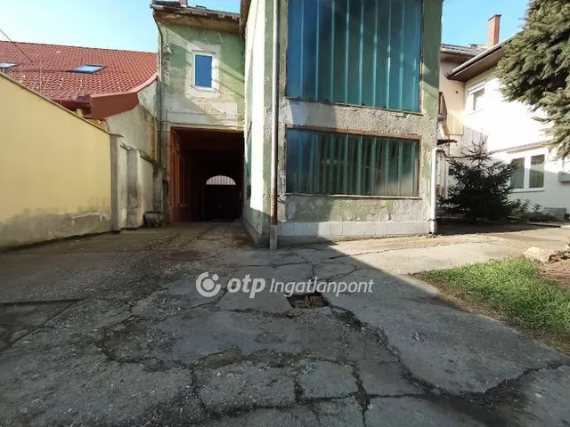 Eladó lakás Gyöngyös 50 nm