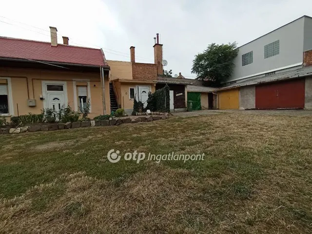 Eladó lakás Gyöngyös 50 nm