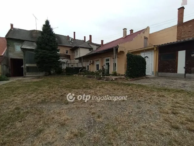 Eladó lakás Gyöngyös 50 nm