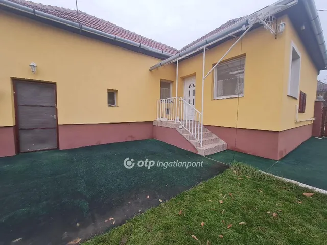 Eladó ház Bogács 64 nm
