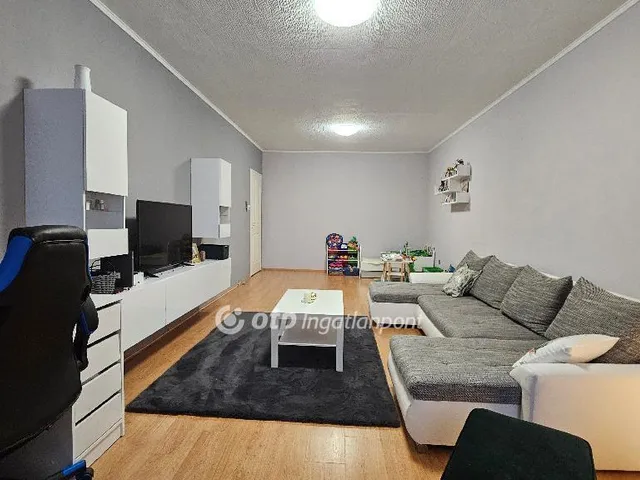 Eladó lakás Eger 65 nm