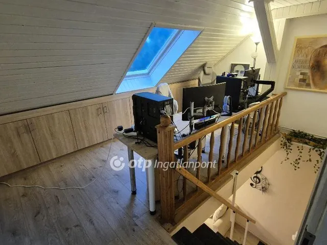 Eladó lakás Eger, Hajdúhegy 78 nm