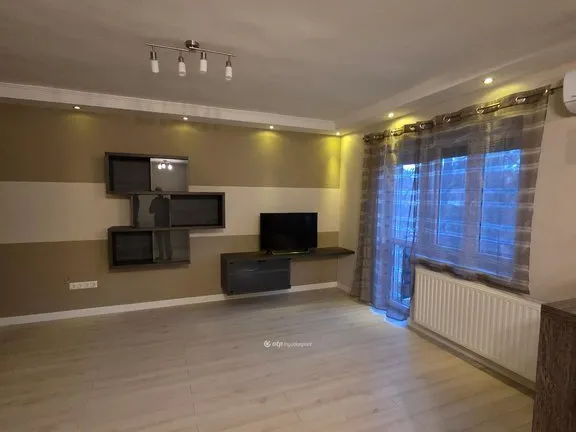 Eladó lakás Eger 40 nm