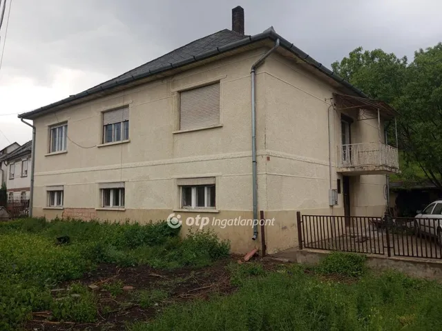 Eladó ház Borsodnádasd 275 nm