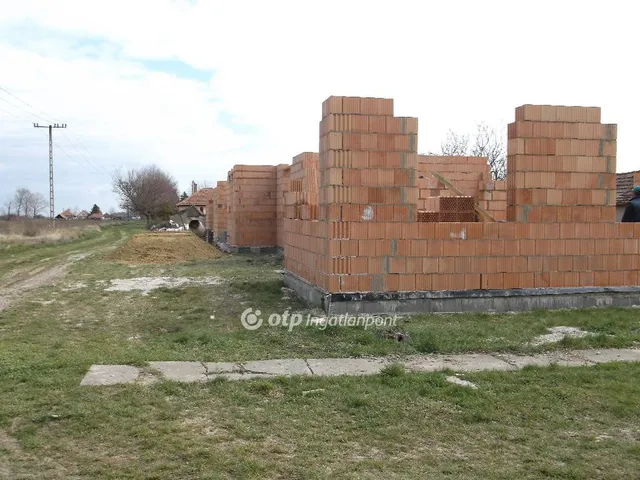 Eladó ház Adács 68 nm