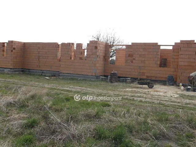 Eladó ház Adács 64 nm